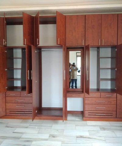 Red Oak Wardrobe